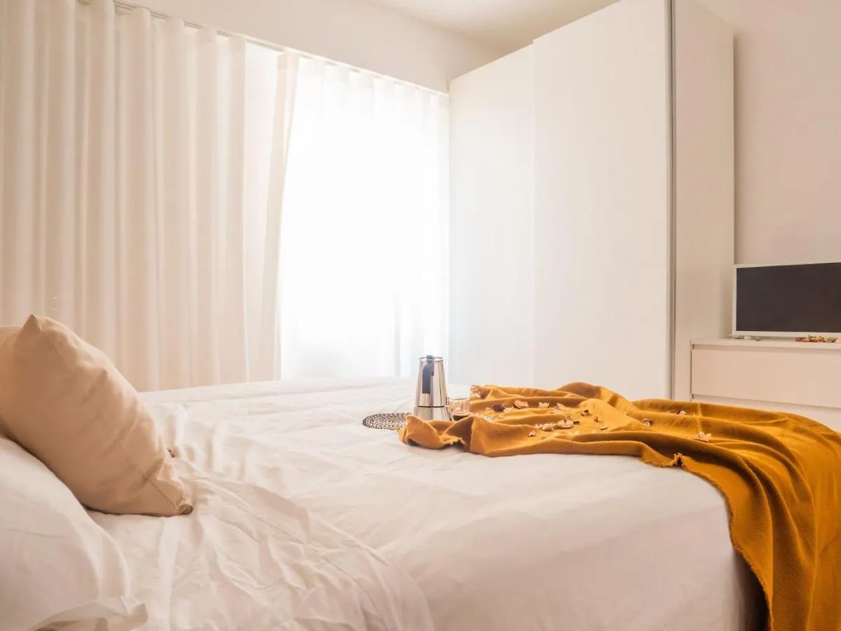 The Best Rent - Modern Apartment Near Corso Buenos Aires Milan Italy