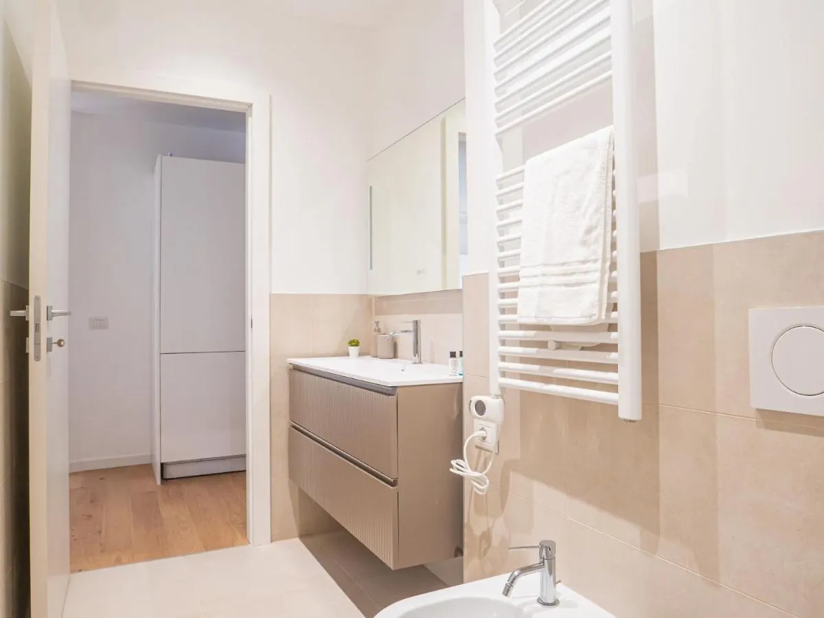 The Best Rent - Modern Apartment Near Corso Buenos Aires Milano